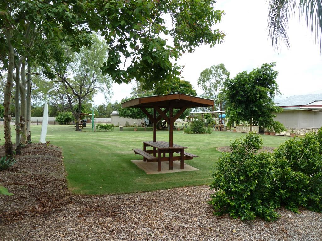 Chinchilla Tourist Park 호텔 외부 사진